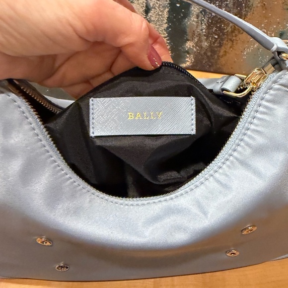 Bally Nour Shoulder Bag in Seashell Blue - Picture 3 of 16